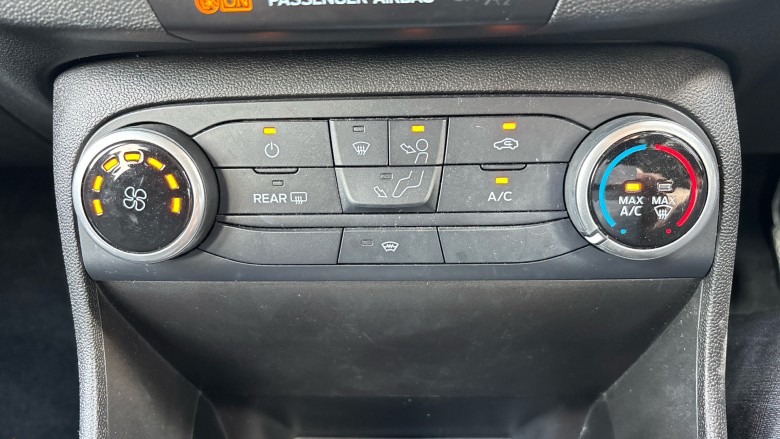 Ford Fiesta 1.1 Zetec 5dr Petrol Hatchback